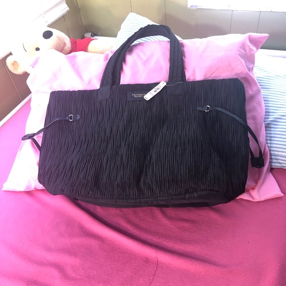 Victoria Secret weekender bag - Picture 2 of 5